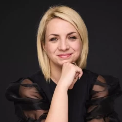 Elena Paraschiv-Pop